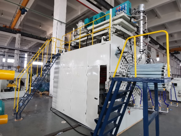 Extrusionslinie für strukturierte Hohlwand-Wicklungsrohre vom Typ A